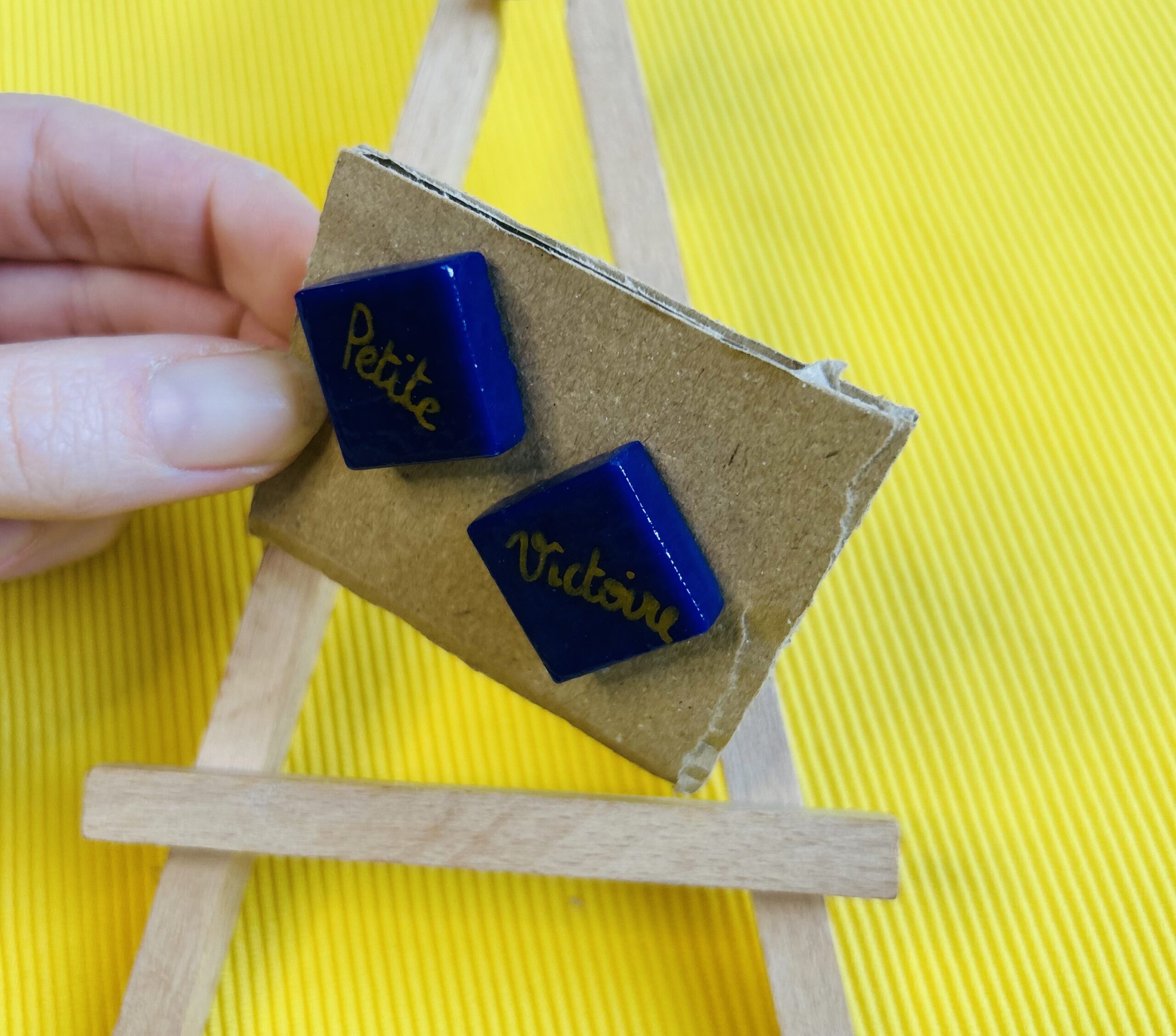 "Petite Victoire" - Boucles d'oreilles – Image 3