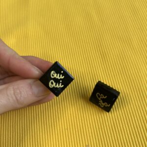 Lot Pin's Oui oui / ça va